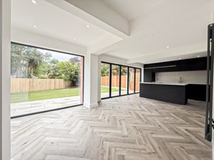 Photo 9- click for photo gallery